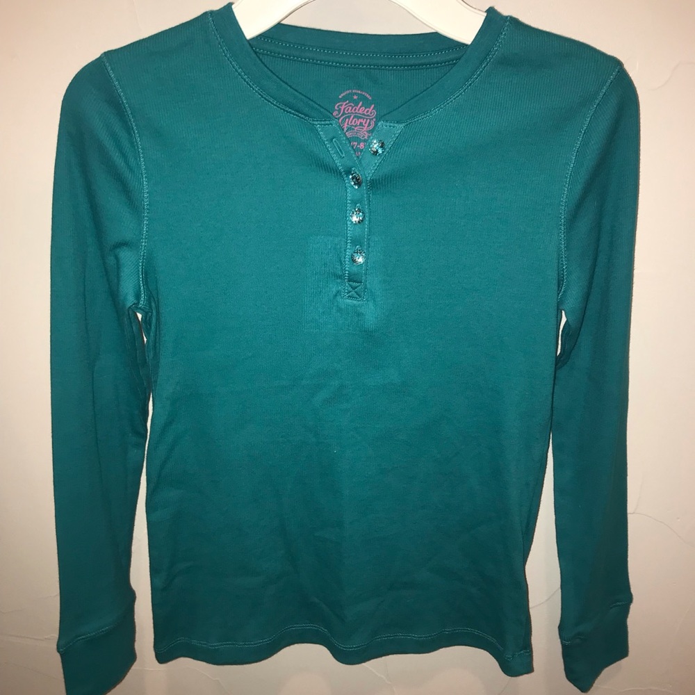 Turquoise long sleeve girls top